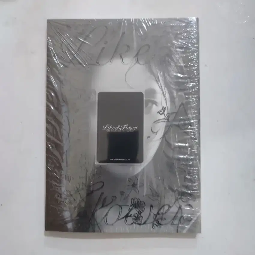 Irene Red Velvet Like a Flower Photo book version Mini Album