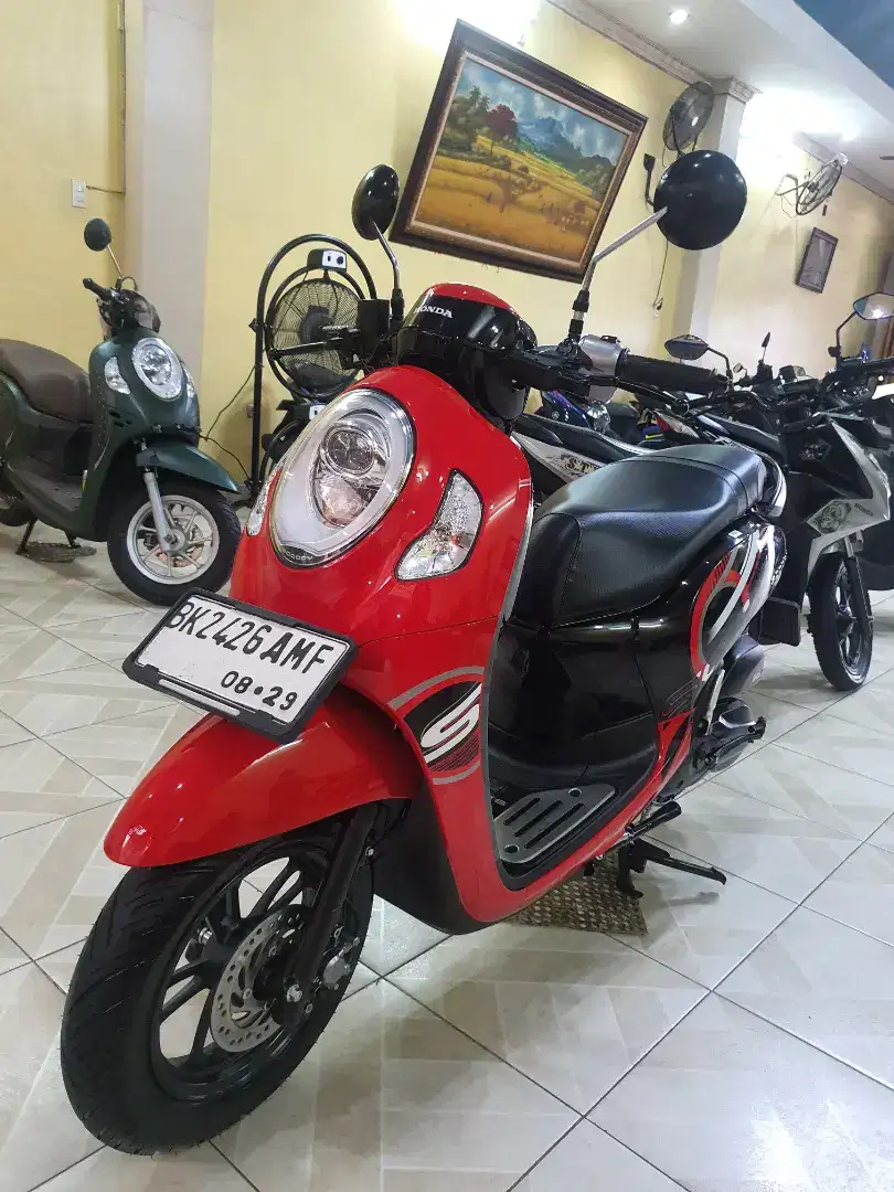 New Scoopy F1 Sporty 2024 Cantik Spti Baru-Masih 3.000KM-plaza motor