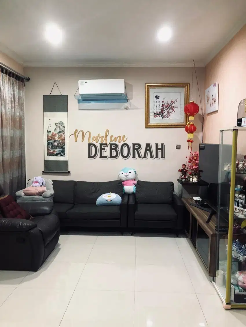 Dijual rumah 2,5 lantai Furnished di Green park modernland luas 102m2