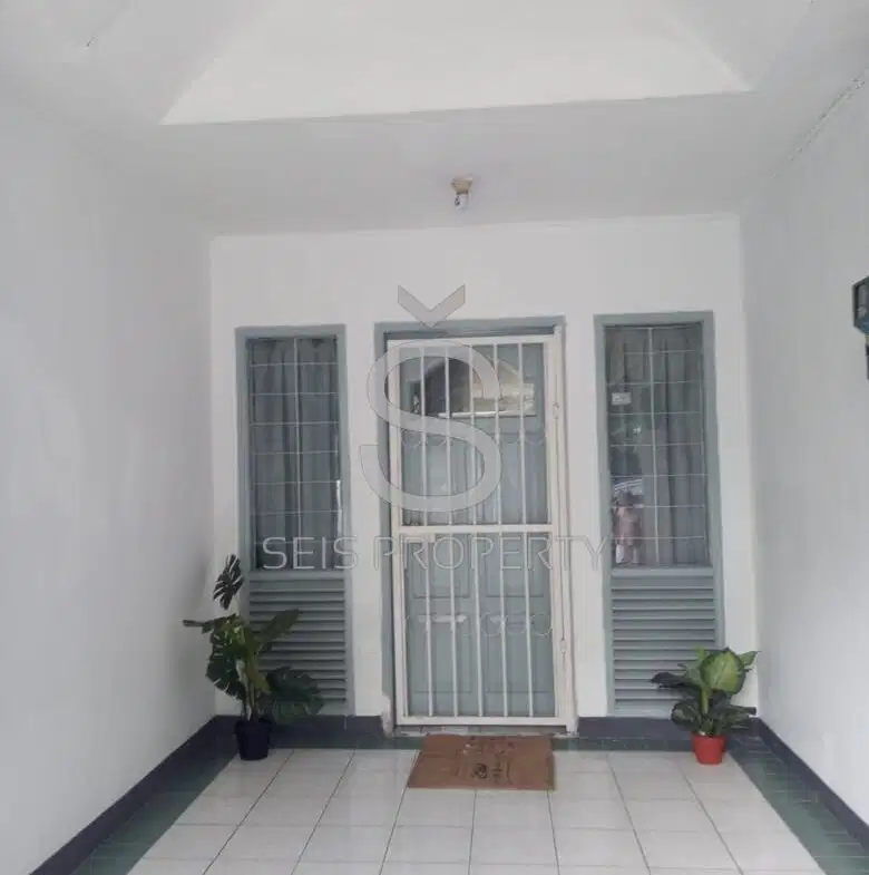 DISEWAKAN RUMAH DI KOMPLEK SURYANI SAYAP SUDIRMAN BDG