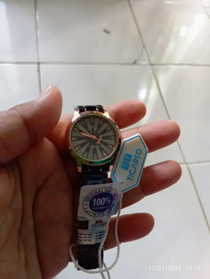 Jam tangan wanita ticarto