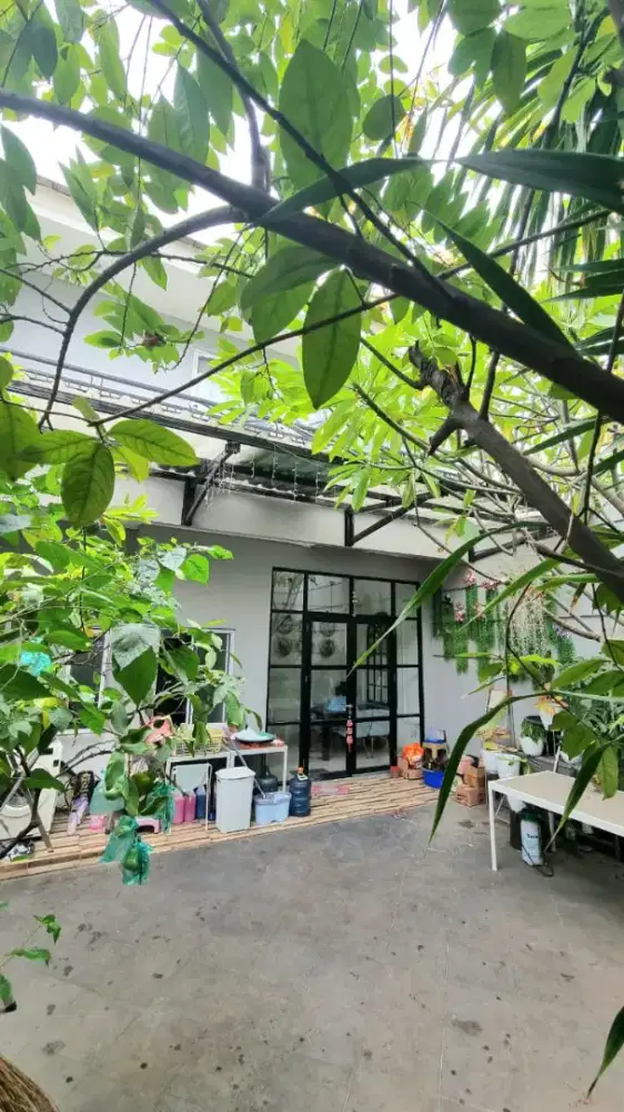Dijual Rumah Di Jakarta Garden City cluster Palm Spring semi furnished