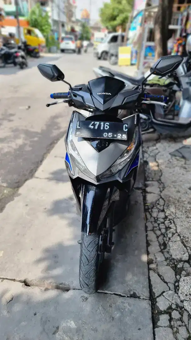 UD ENY MOTOR - Honda Vario 150 2015