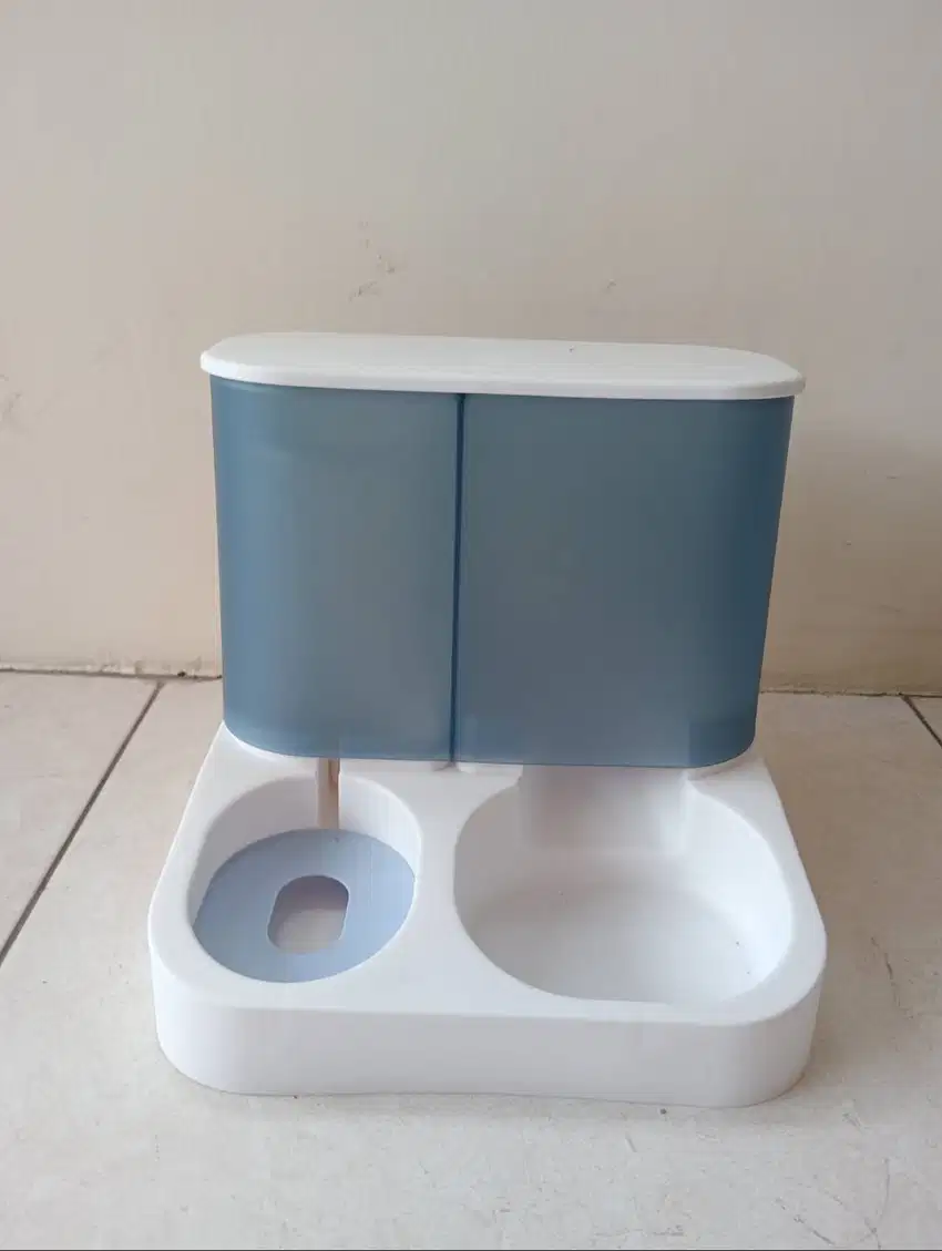 Jual tempat makan kucing