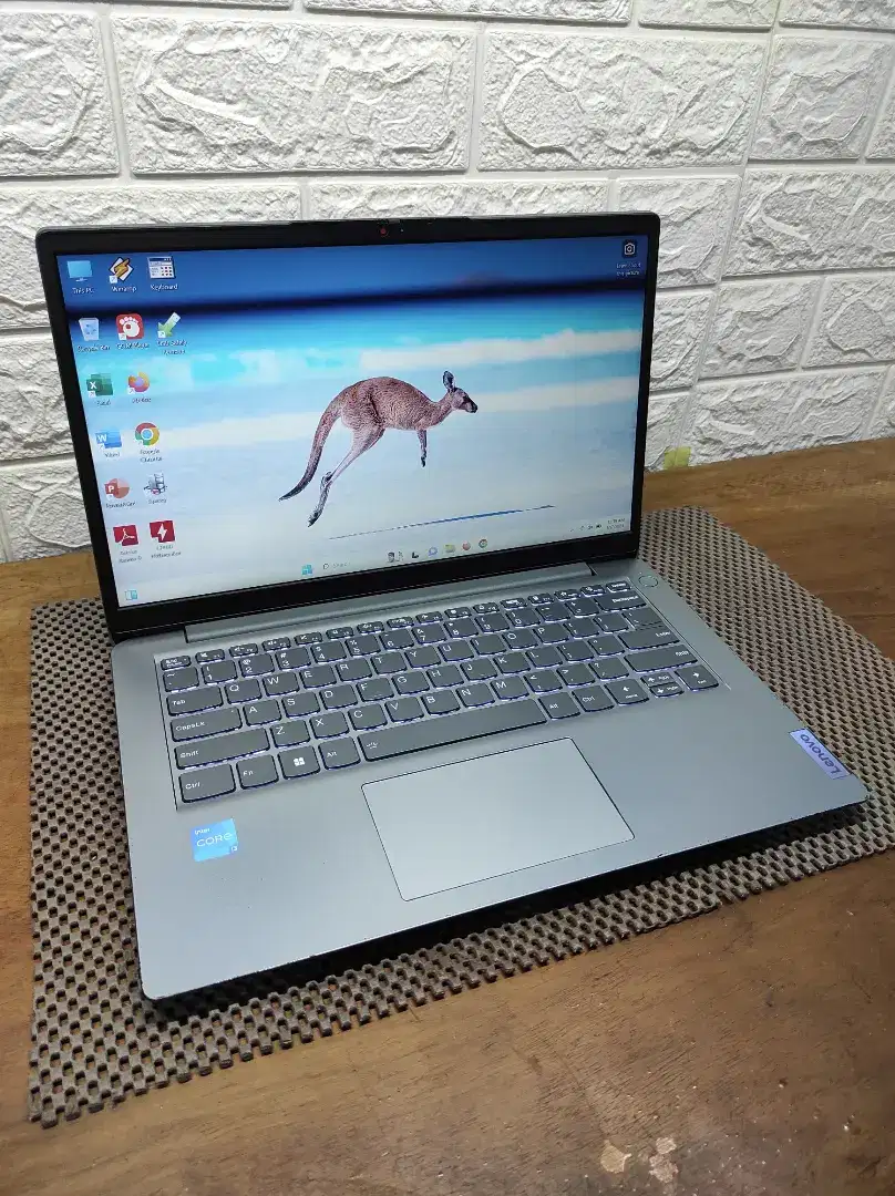 Lenovo ideapad 3 intel Core i3 Gen-11 Ram 8gb Ssd 256gb NORMAL