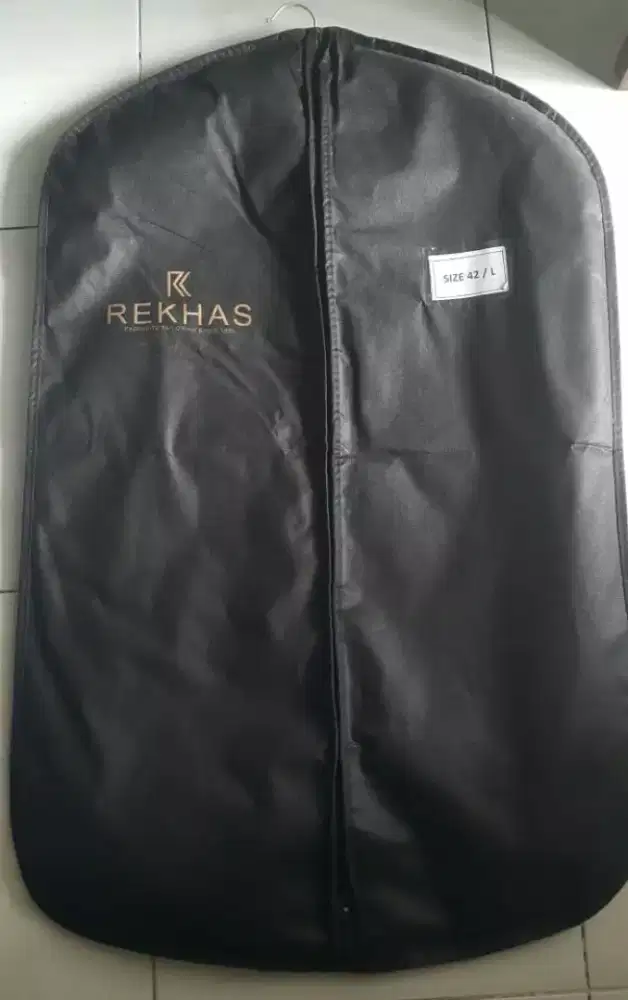 Kemeja Rekhas Prabowo Gibran