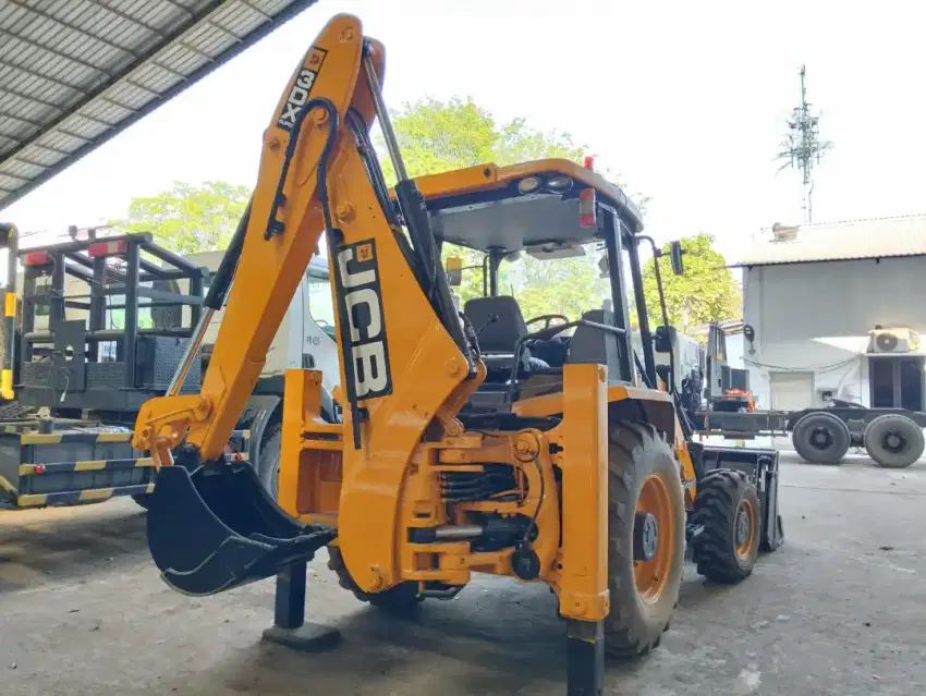 JCB 3DX blackhole loader