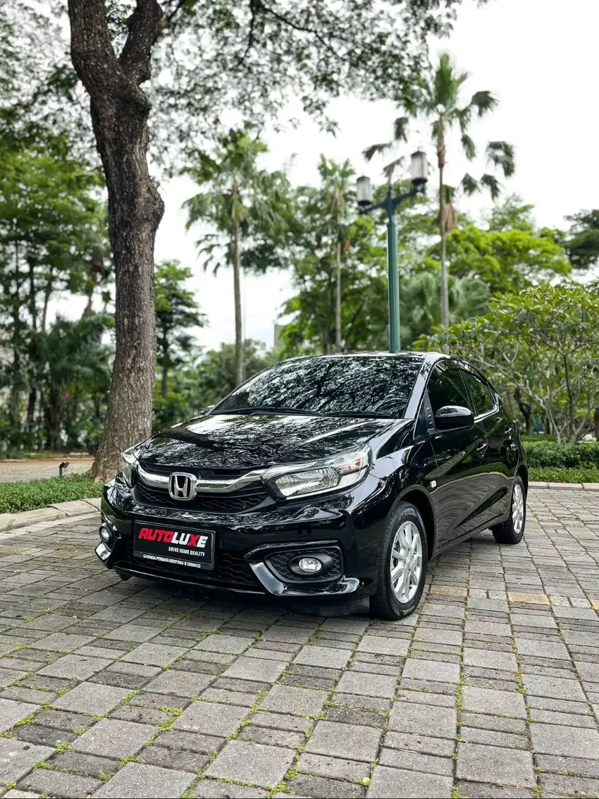 Honda Brio E CVT 2022 Hitam – City Car Stylish, Irit, dan Praktis!