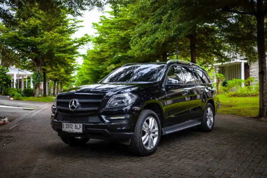 Mercedea Benz GL 400 2015