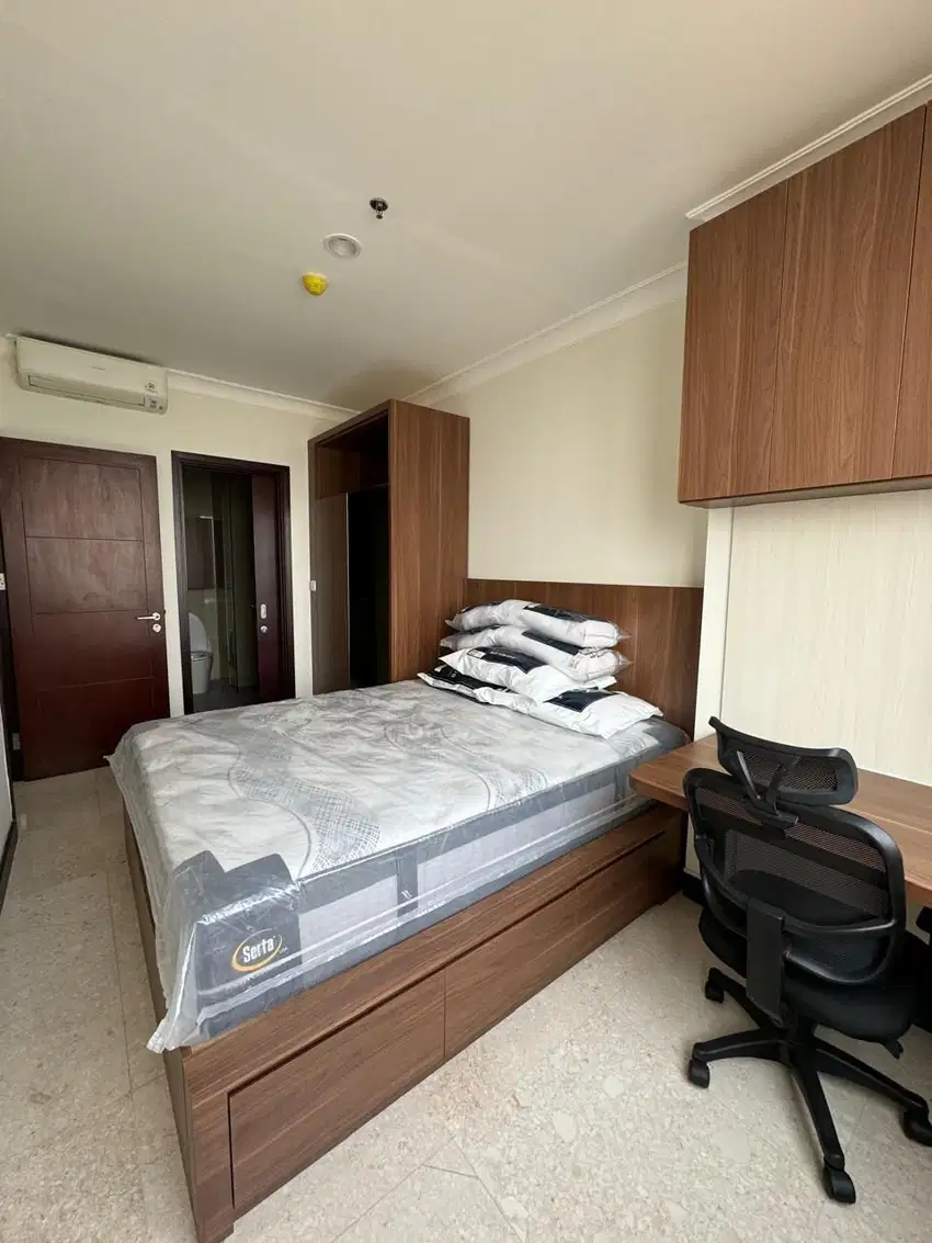 For Sale ! Unit at Permata Hijau suites 1br nice View