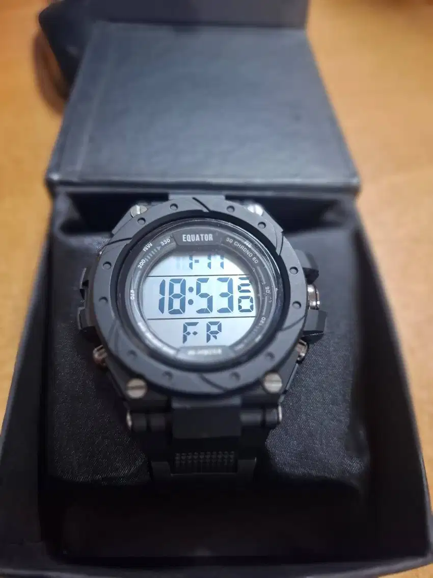 JAM TANGAN DIGITAL MERK EQUATOR NEW