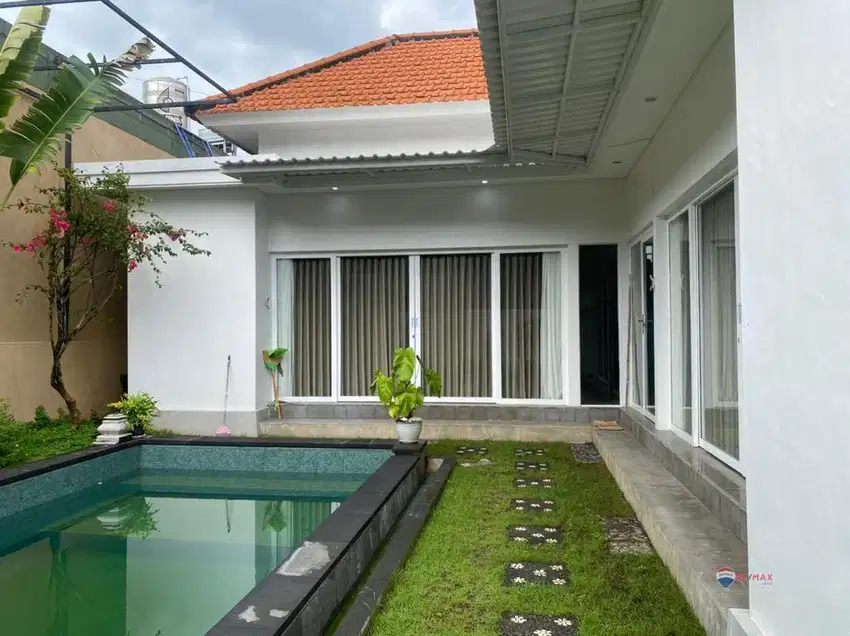 Villa 2 BR Semi furnished For Rent Babakan Canggu