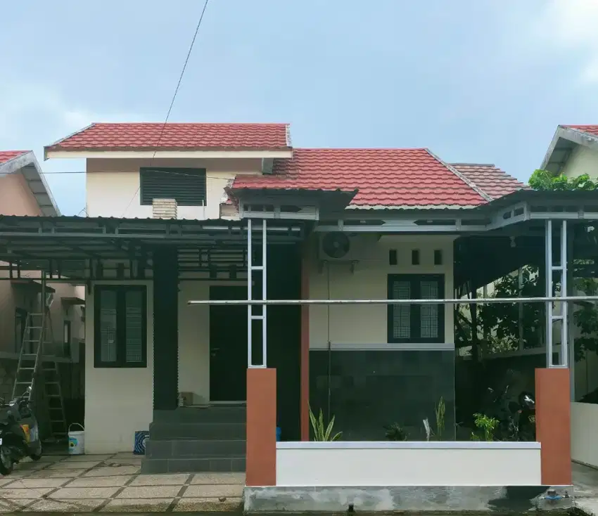 DI SEWAKAN RUMAH