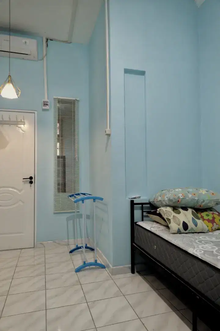 Kost Indekos Putri Perempuan Wanita Cewe Tebet Timur