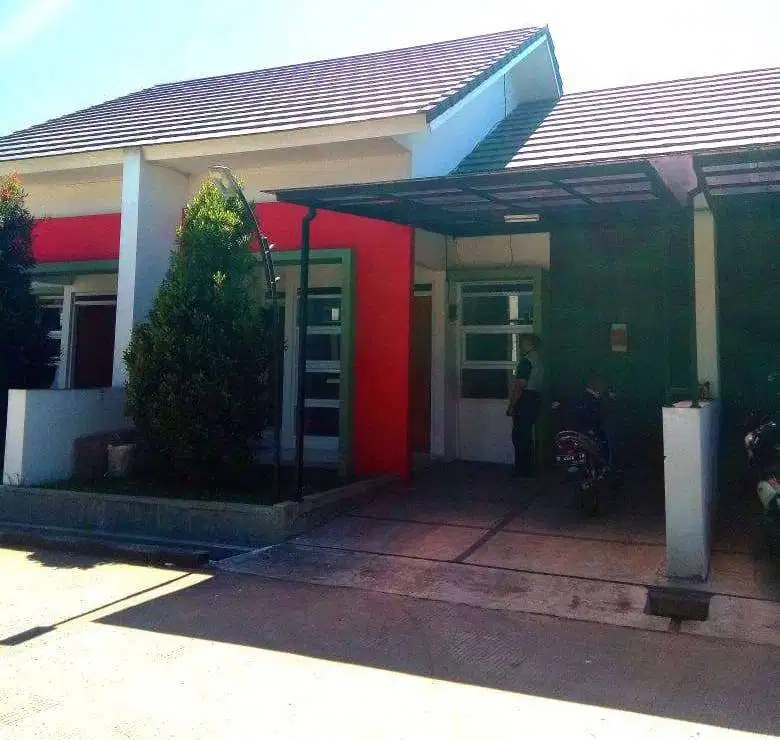 Bojongsang, Dekat Kampus Telkom, Semi Furnished, Rumah Disewakan