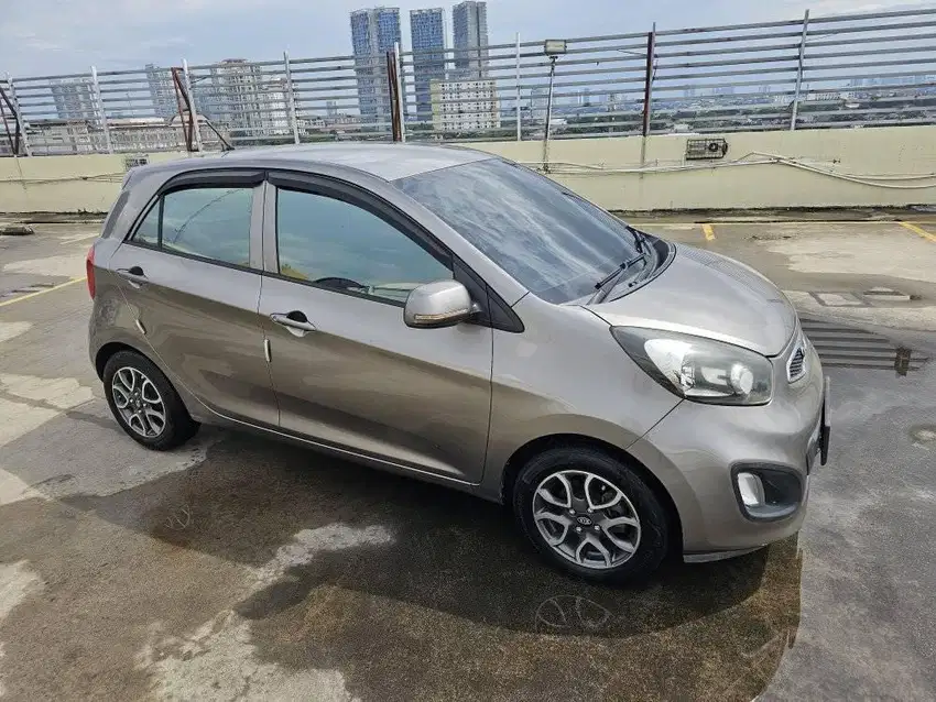 Kia Picanto 1.2 SE a/t 2013/2014 Istimewa siap pakai