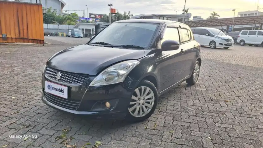 [OLXMOBBI] Low Angs Suzuki Swift 1.4 GX Bensin-MT 2013 TBF