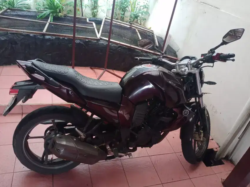 Di jual motor bekas, kondisi siap pakai. ..