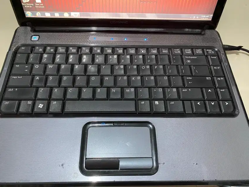 Laptop Compaq Presario V3700