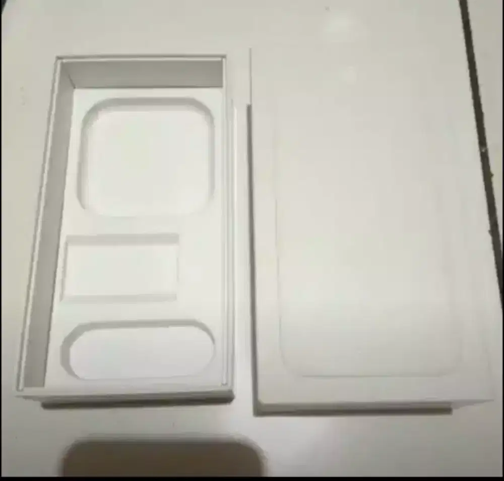 Box dus only bekas iPhone 6 , 64Gb silver.