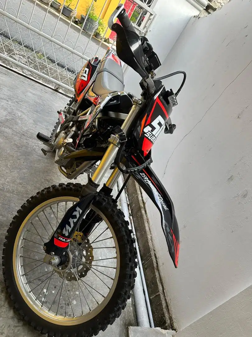 KLX 150 Spek Trabas bisa Harian oke