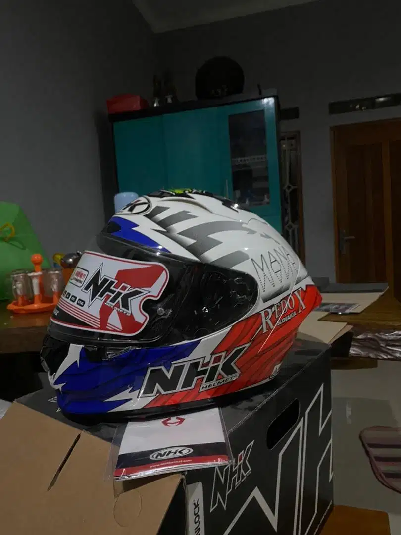 Jual murah helm NHK GP R TECH STREET