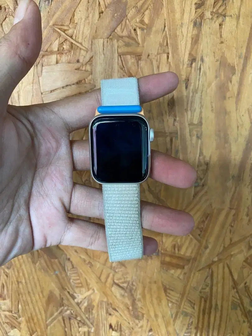 Apple watch SE gen 2 40mm ibox