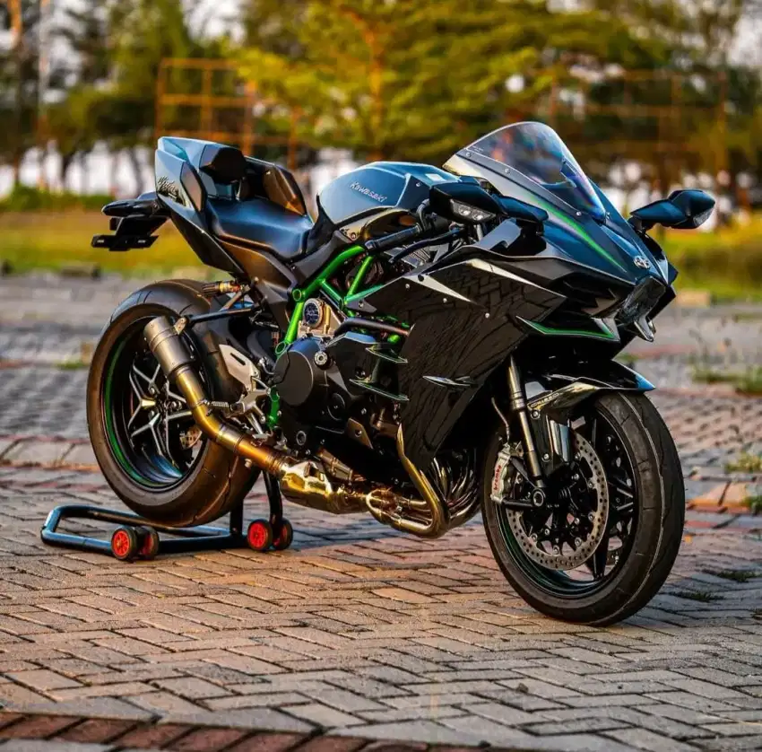 DIJUAL‼️ UDAH DATENG DUCATI V4 NYA ‼️Kawasaki Ninja H2 2024