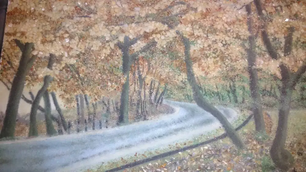 Lukisan Hutan dan Jalan Setapak dari Batu Mulia