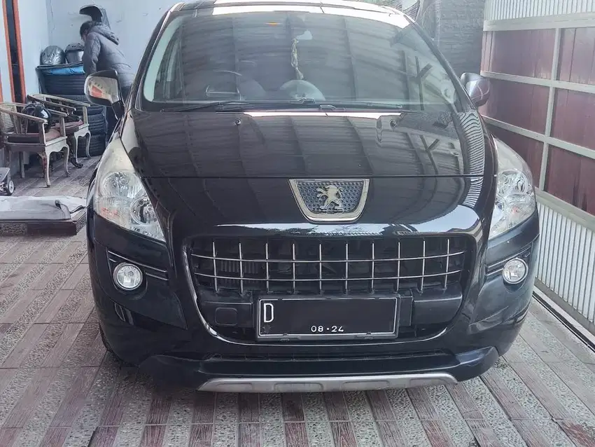 Jual peugeot 3008 th 2013 AT