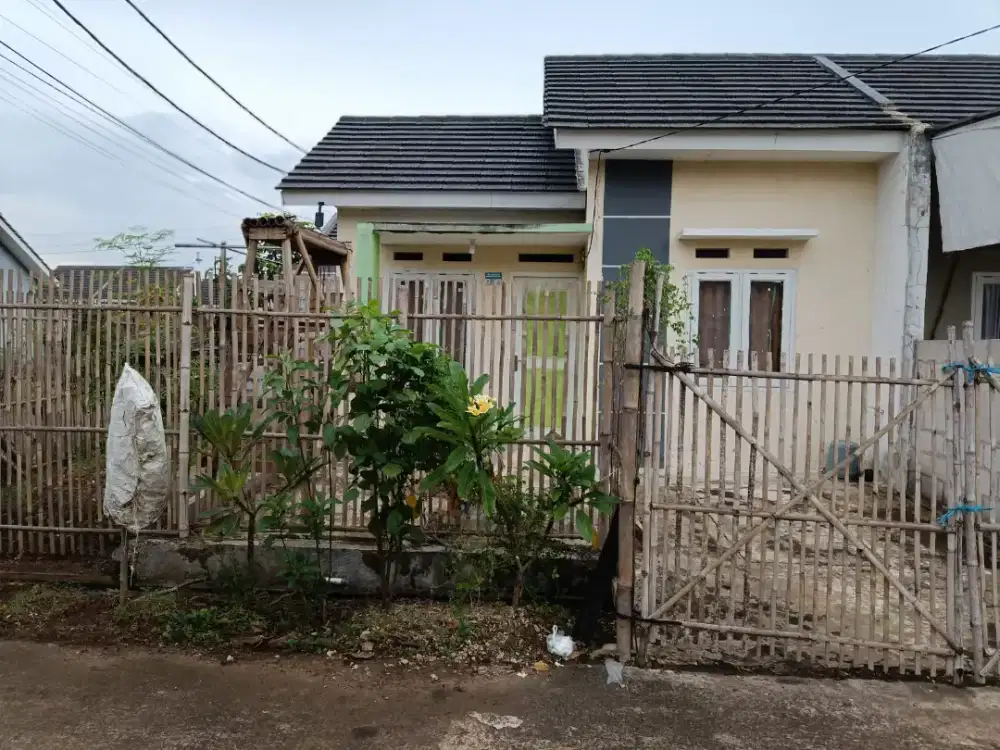 Rumah dijual over kredit, pinggir jalan utama Hook pesona Kahuripan 4