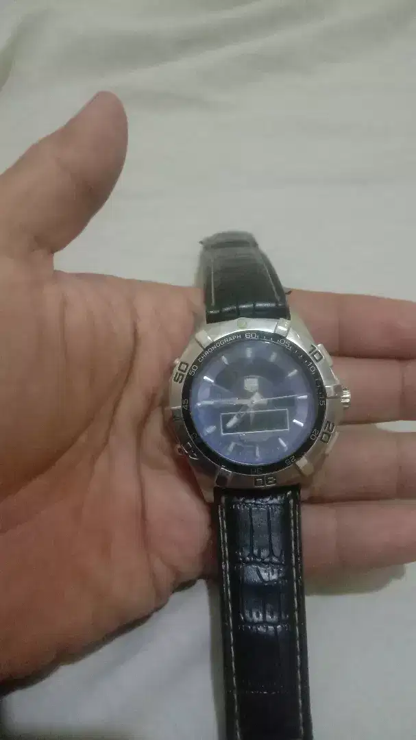 Jam tangan TAG heur