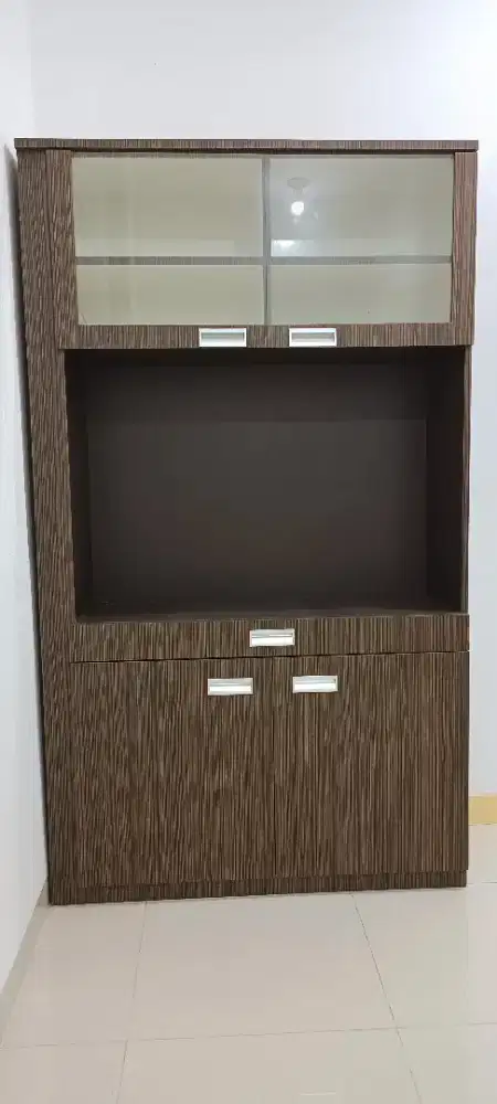 Lemari buku tempahan, kayu tebal