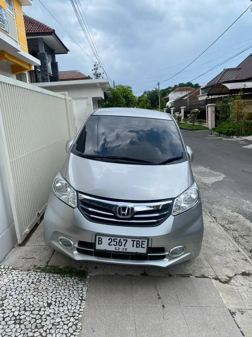 Honda Freed Tipe E 2013