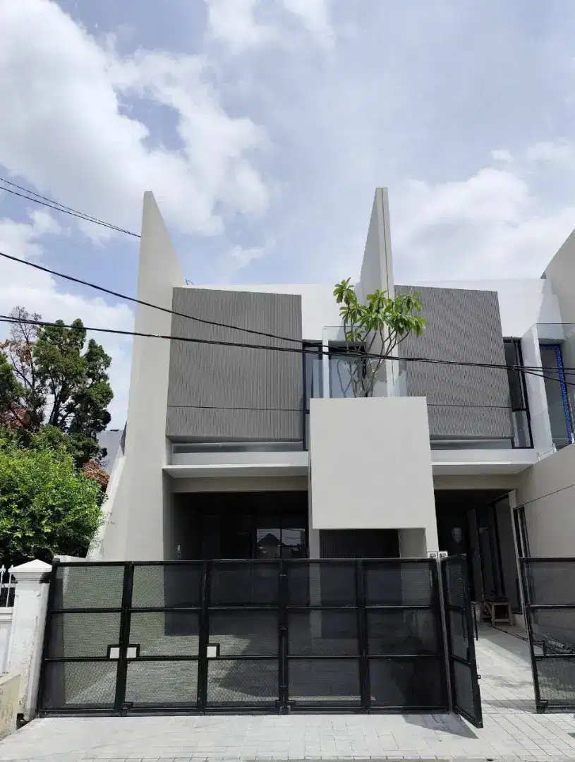 Manyar Tirtoasri‼️Jual Rumah Baru Bisa KPR