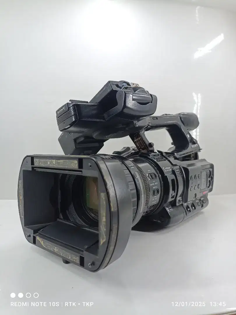 Handycam Sony XDCAM PMW200 Camcorder