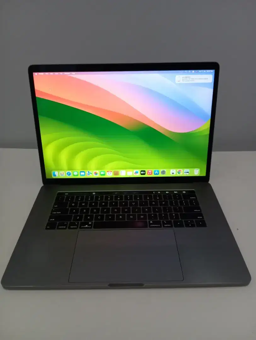 MACBOOK PRO 15 INCH 2018 I7 16/256