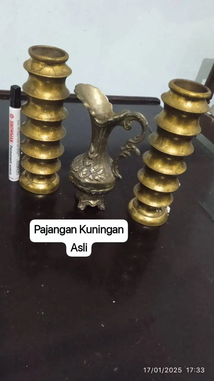 Pajangan Kuningan Asli