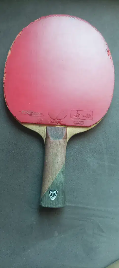 Karet tenis meja tenergi merah