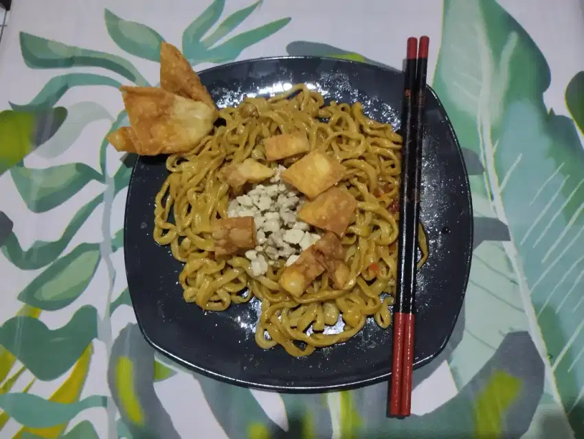 Mie Jogja tempat orang terkenal di indonesia yance lasso pawang hujan