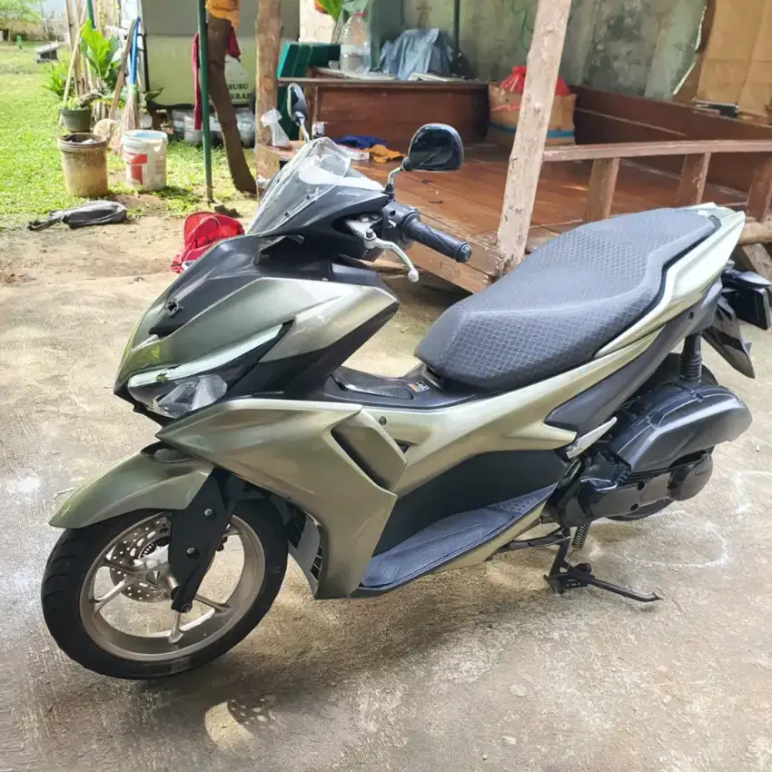 Aerox new 201 jual atau tt pcx 160