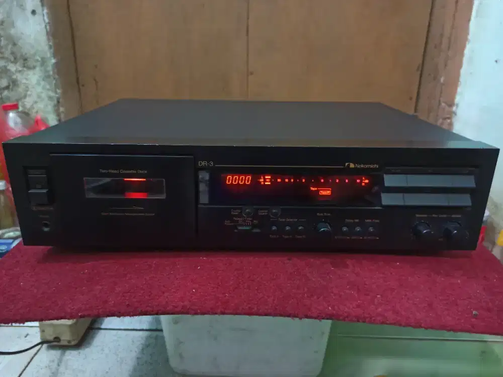 Tape deck  Nakamichi DR 3