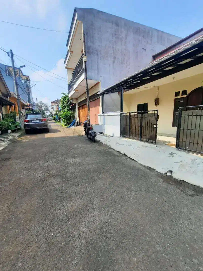 Villa Bintaro rumah siap huni strategis dekat Stasiun harga murah