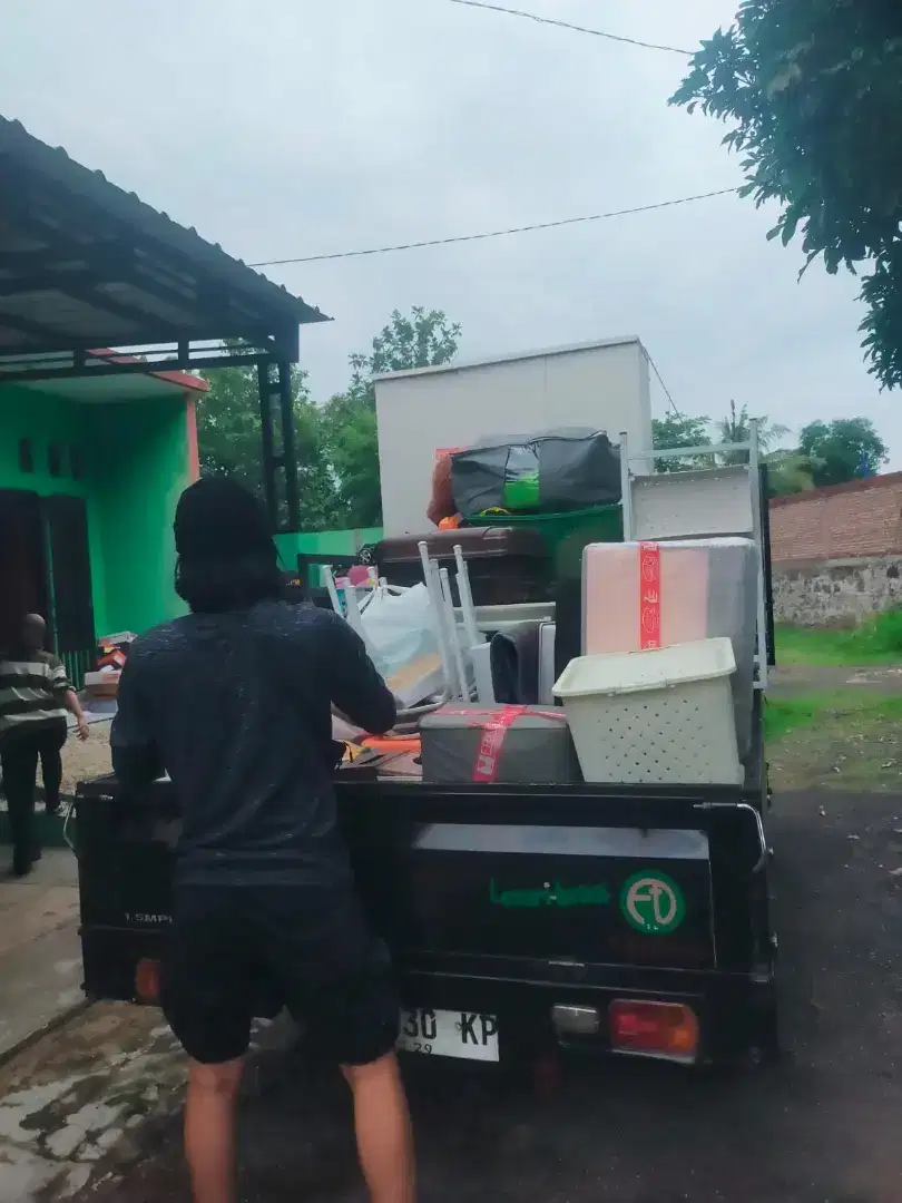 Jasa Angkutan Barang Fardalin Trans