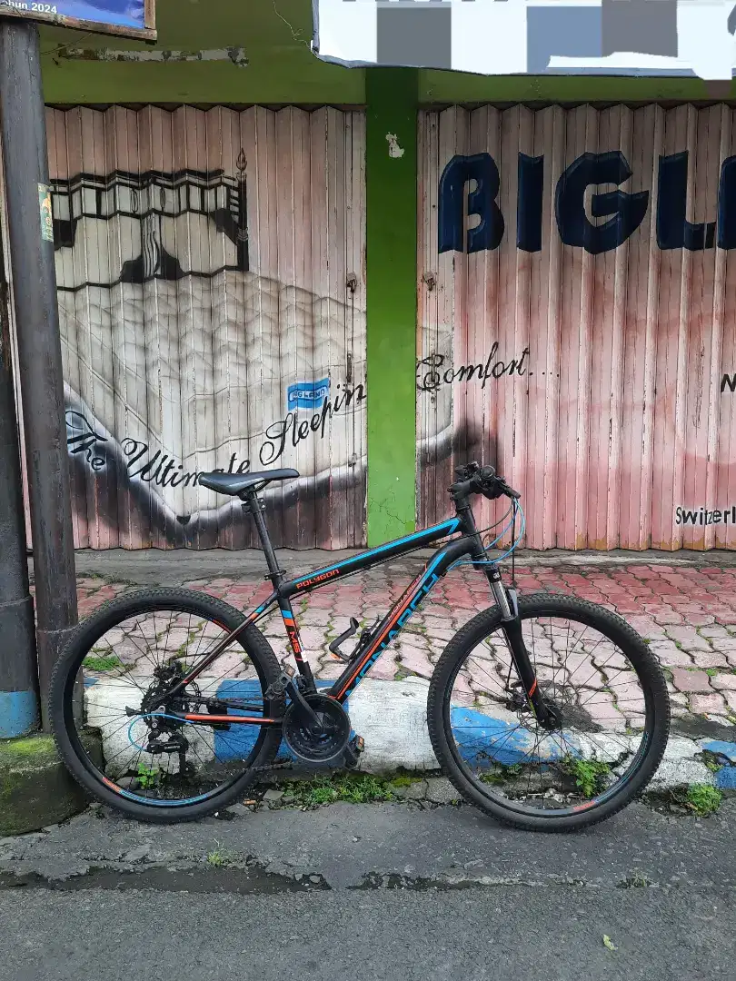 Polygon MONARCH M5 TAHUN 2021