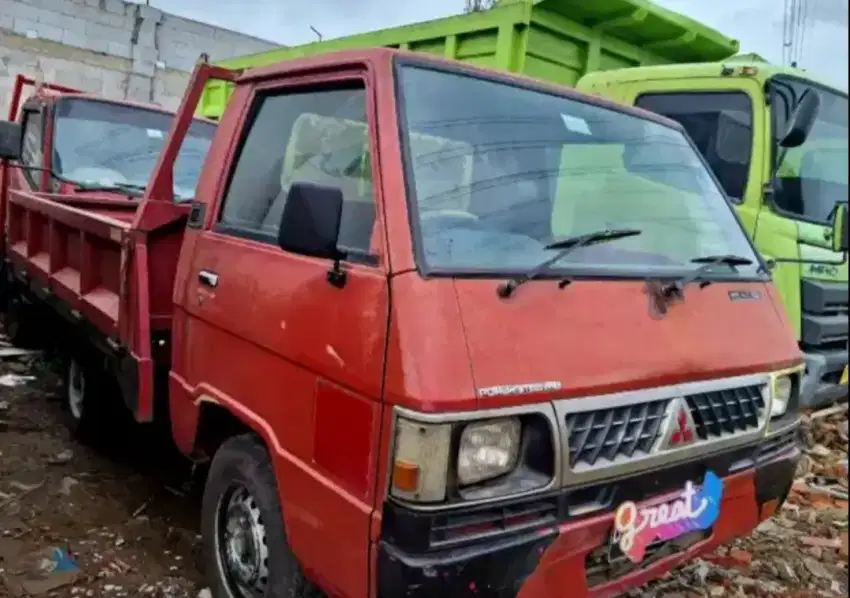 Mitsubishi L300 Pickup Merah bak 3way Ors