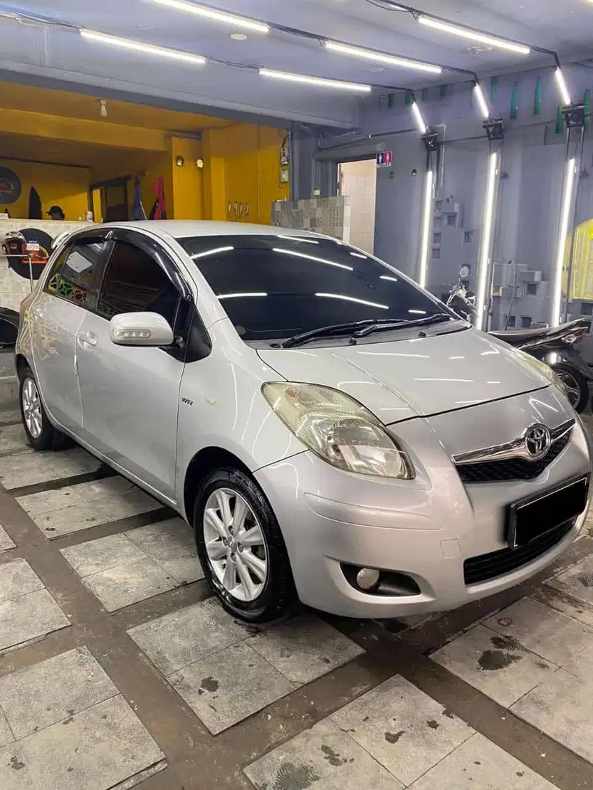 Toyota Yaris J Matic Silver 2010 Bogor