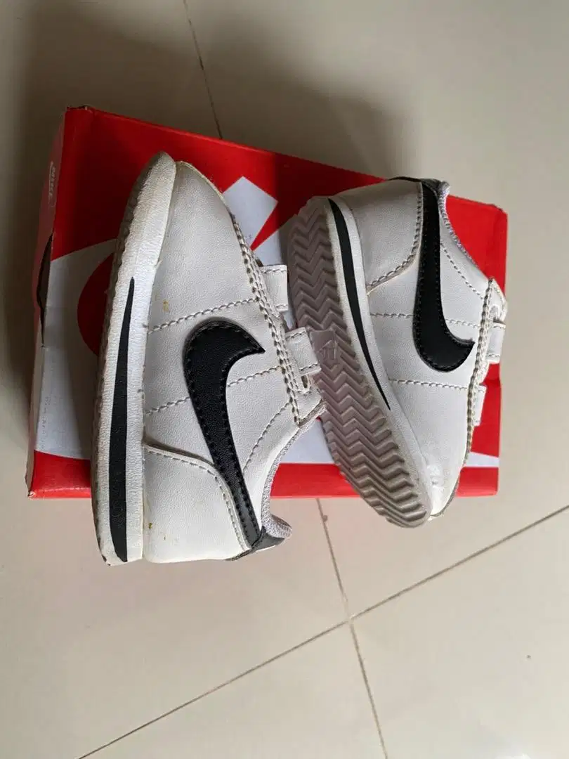 Original Nike Cortez Basic SL White Black Toddler/Anak