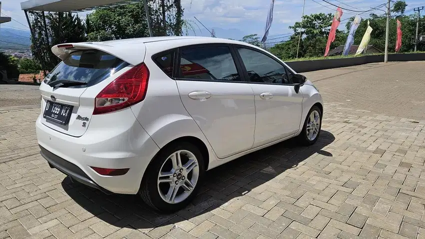 FORD FIESTA S 1.6/AT Tahun 2012