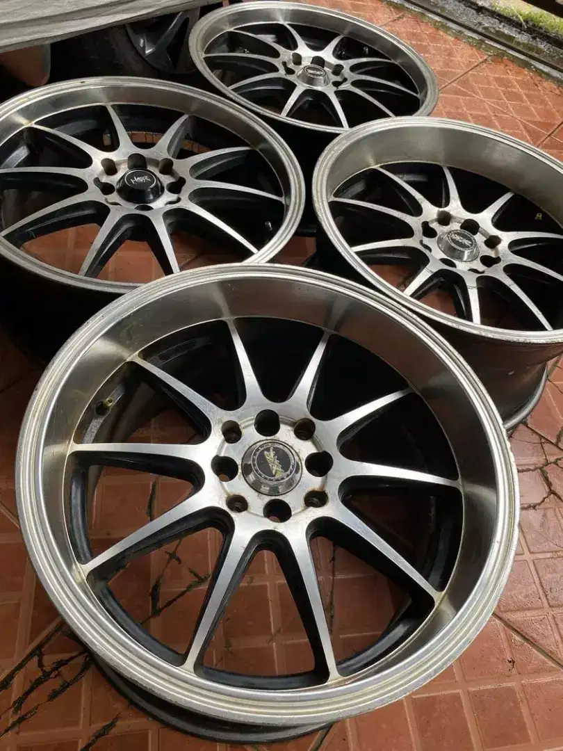 Velg Vossen R17 Avanza Jazz Yaris Brio Livina Vios sirion calya agya